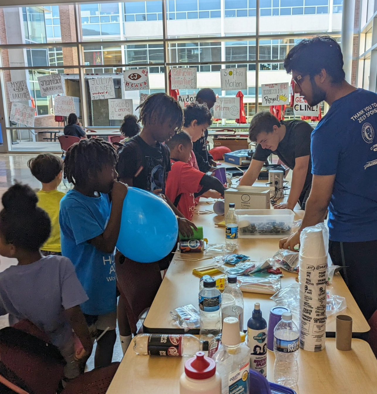 Minorities in STEM hands-on workshop with Horizons students